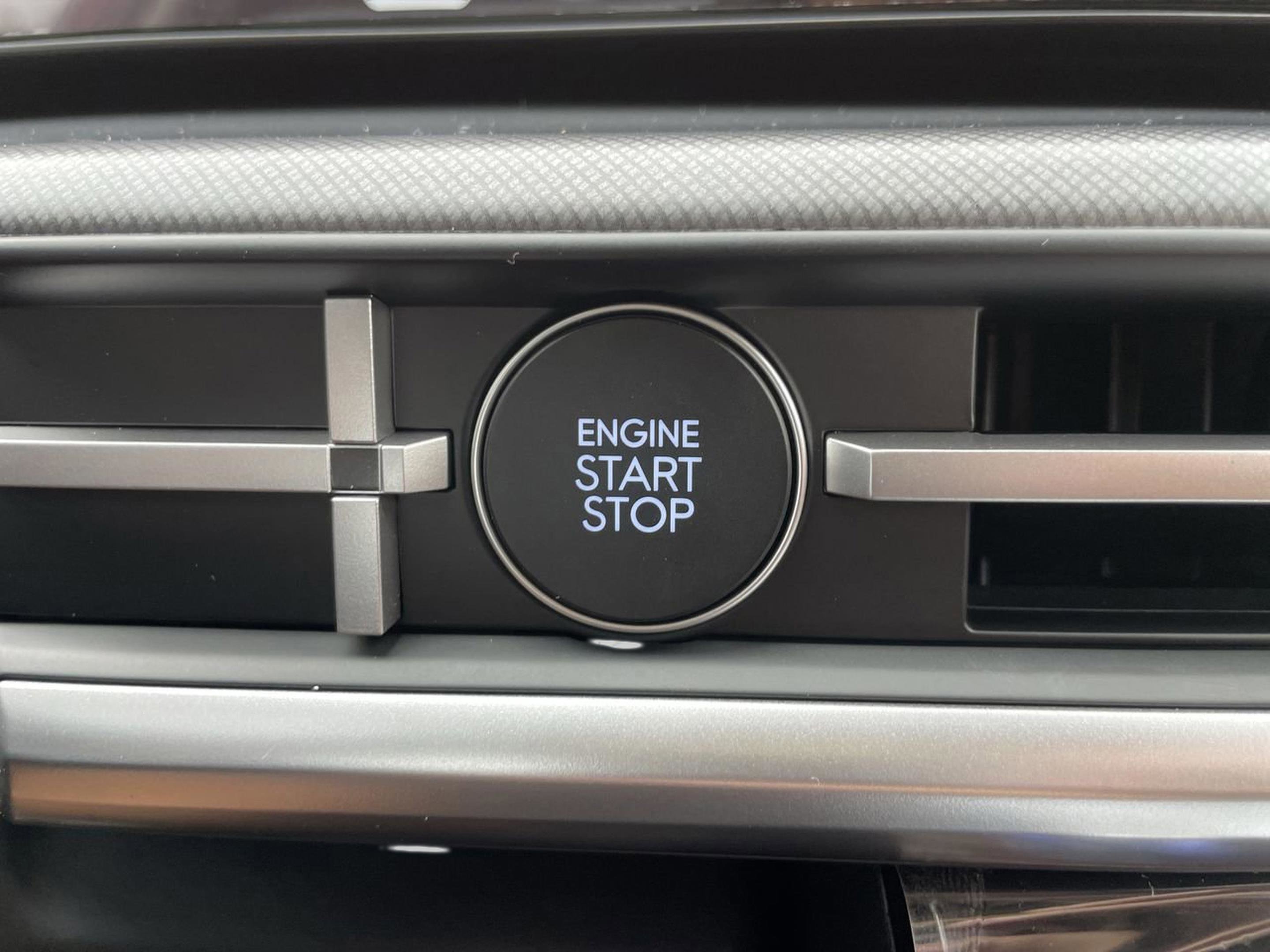 New 2026 Hyundai Santa Fe XRT image 29