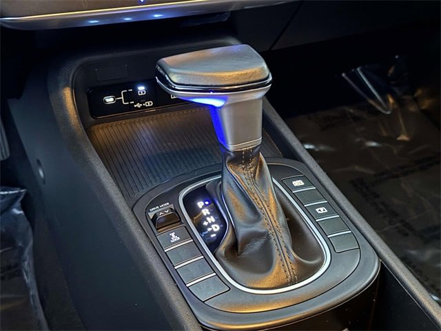 Used 2024 Hyundai Kona SEL image 16