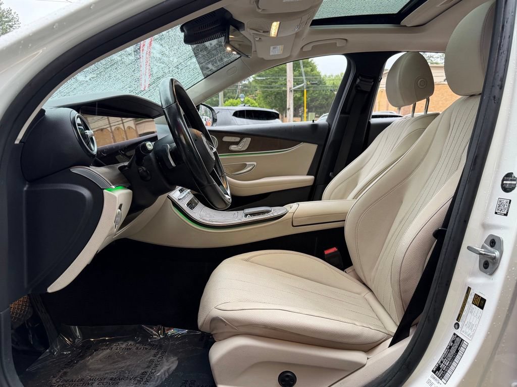 Used 2022 Mercedes-Benz E 350 4MATIC Sedan image 23