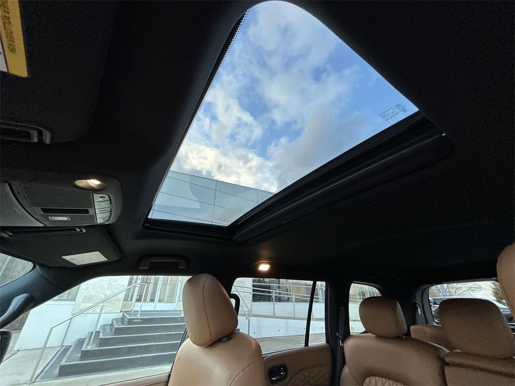 Certified 2024 INFINITI QX80 Sensory w/ Cargo Package image 25