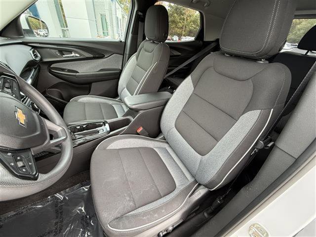 Certified 2022 Chevrolet TrailBlazer LT w/ Convenience Package image 14