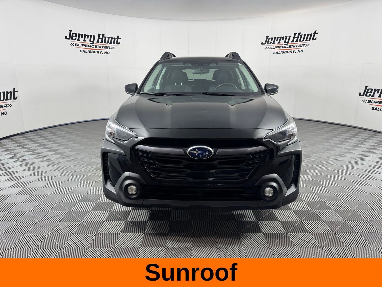 Used 2024 Subaru Outback Premium image 5