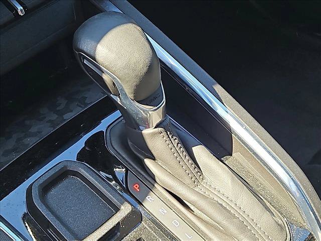 Used 2024 GMC Canyon Elevation RWD image 12