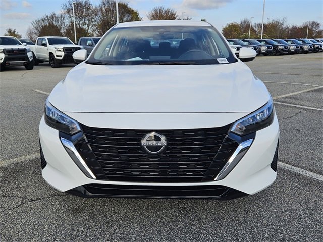 Used 2025 Nissan Sentra S image 2