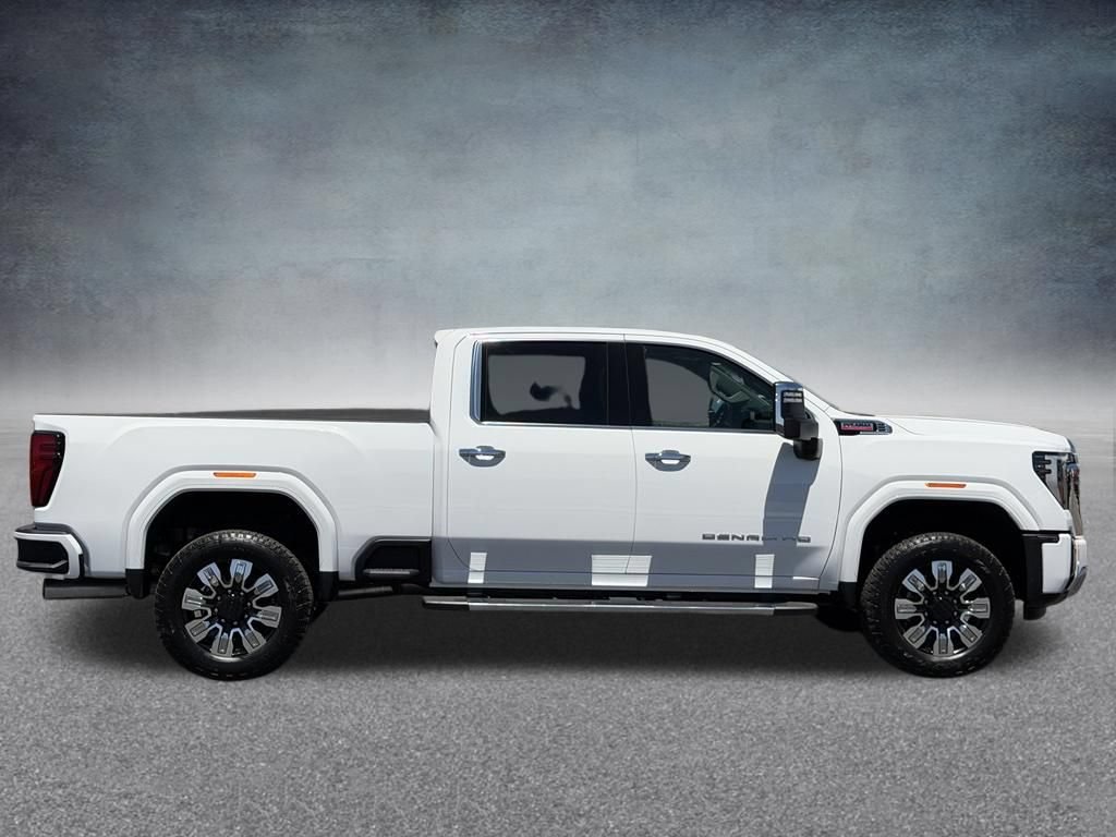New 2026 GMC Sierra 2500 Denali w/ Max Trailering Package AWD/4WD image 2