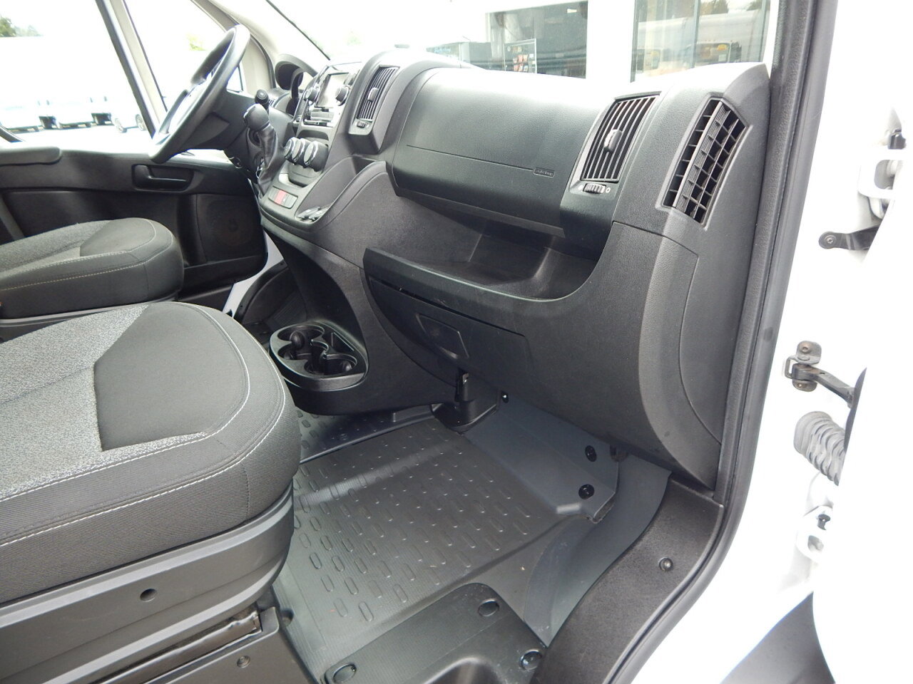 Used 2018 RAM ProMaster 1500 FWD image 20