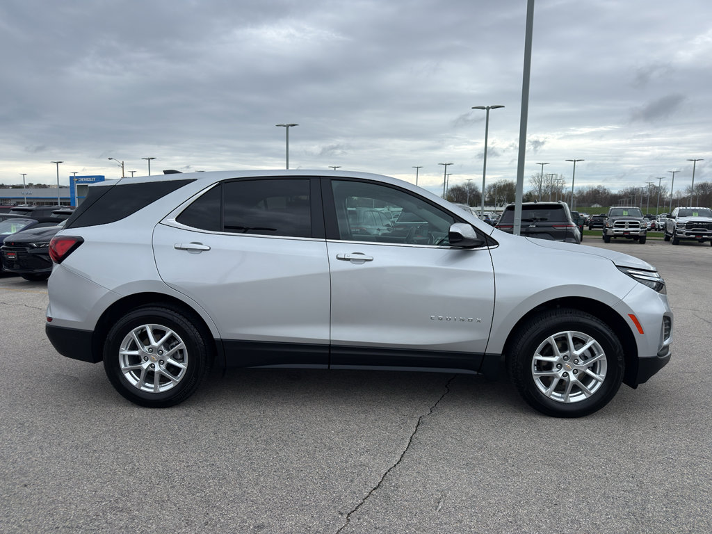 Used 2022 Chevrolet Equinox LT AWD/4WD image 4