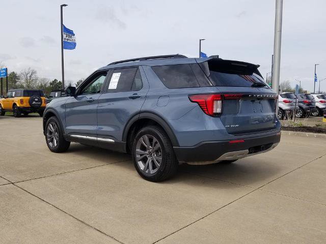 Certified 2025 Ford Explorer Active w/ Active Comfort Package AWD/4WD image 5