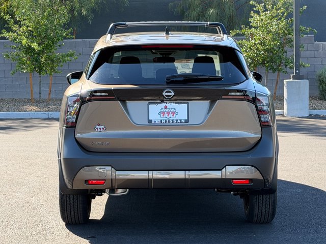 New 2027 Nissan Kicks SV FWD image 5