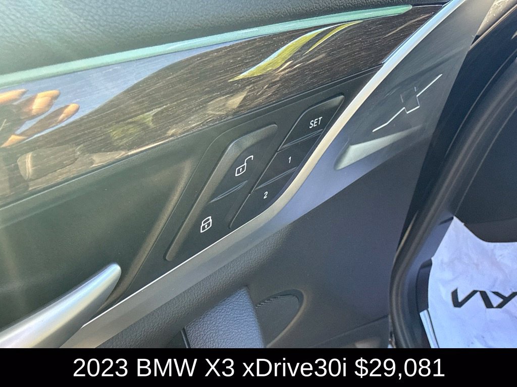Used 2023 BMW X3 xDrive30i AWD/4WD image 13