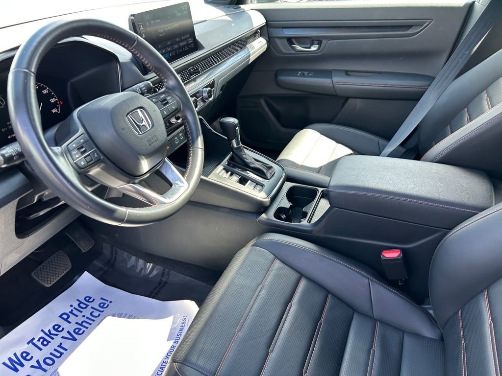 Used 2025 Honda CR-V Sport-L image 11