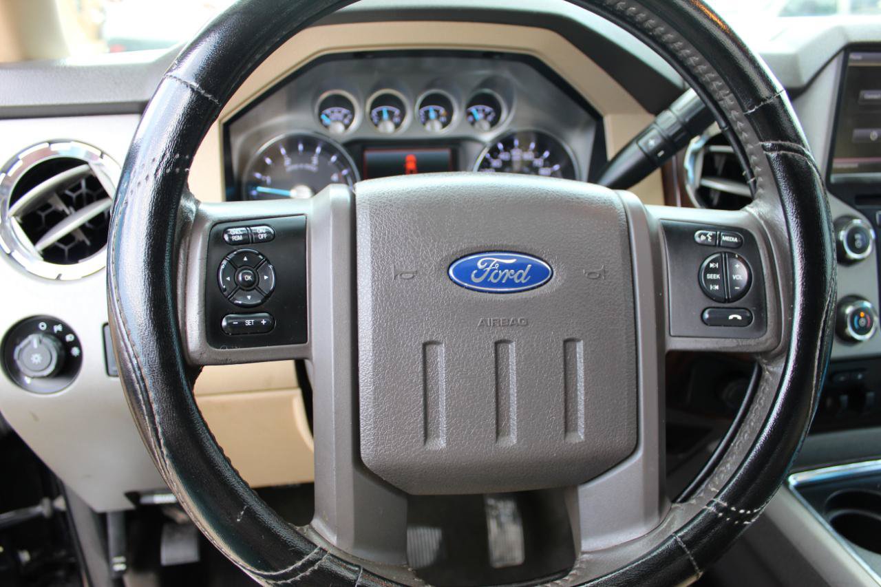 Used 2013 Ford F250 Lariat w/ Lariat Ultimate Pkg AWD/4WD image 28