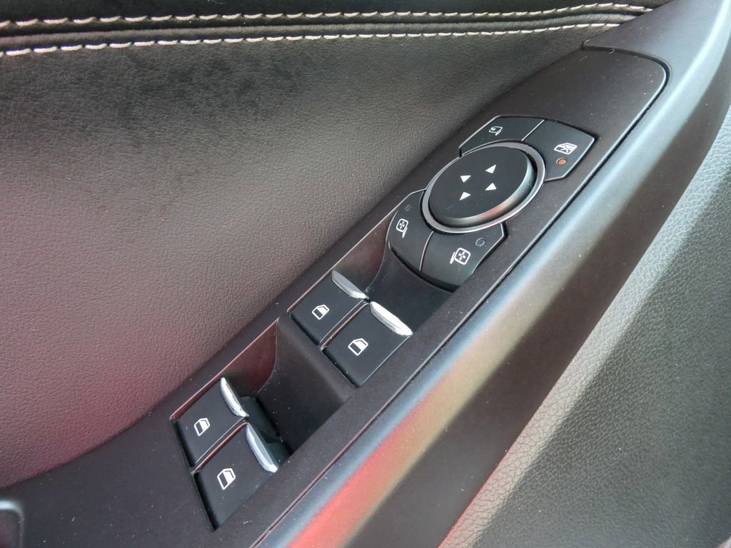 Used 2020 Ford Explorer Limited image 24