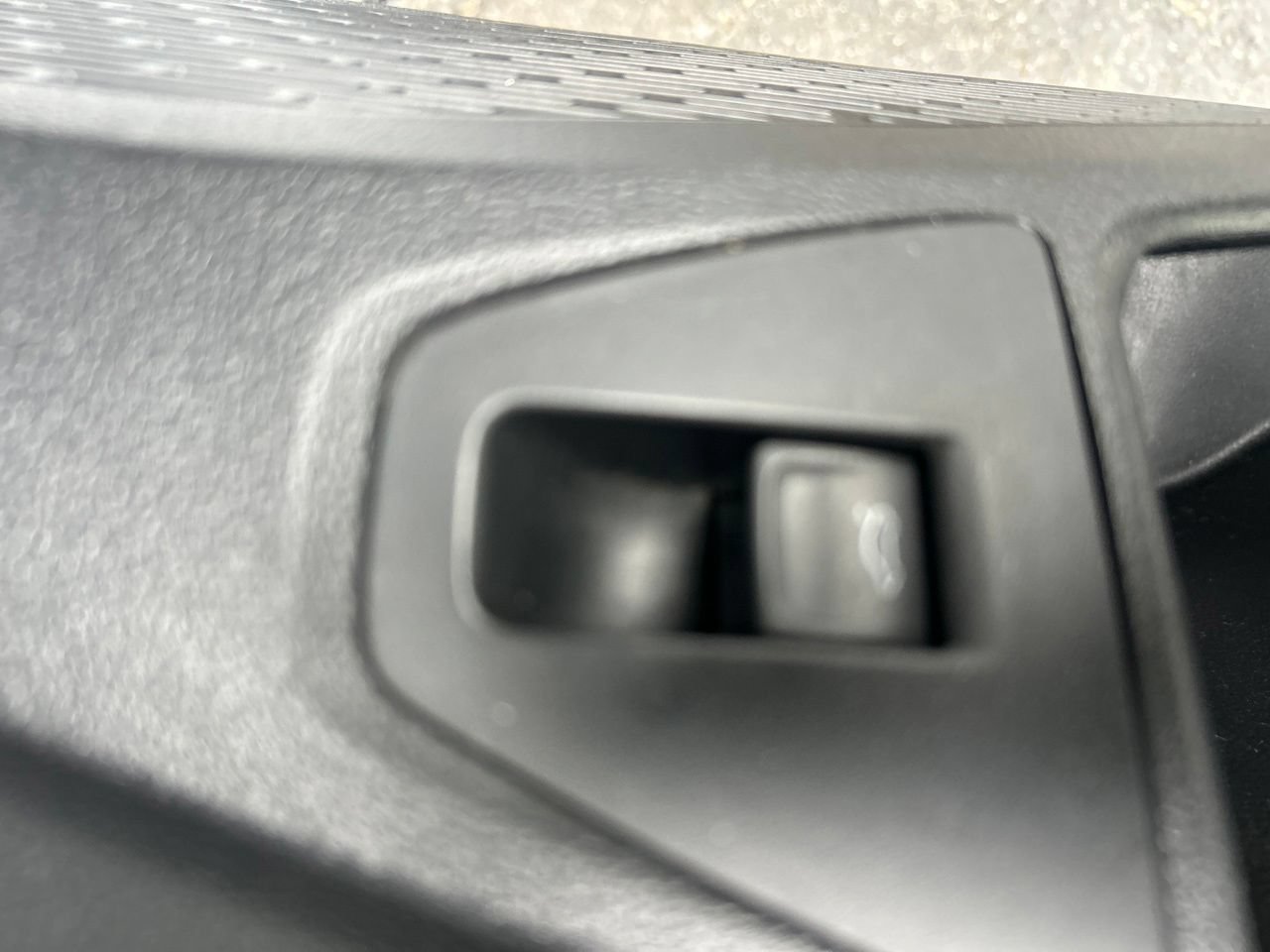 Used 2019 Volkswagen Jetta S w/ Driver Assistance Package FWD image 15