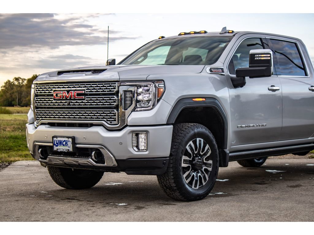 Used 2023 GMC Sierra 3500 Denali w/ Denali Ultimate Package image 15