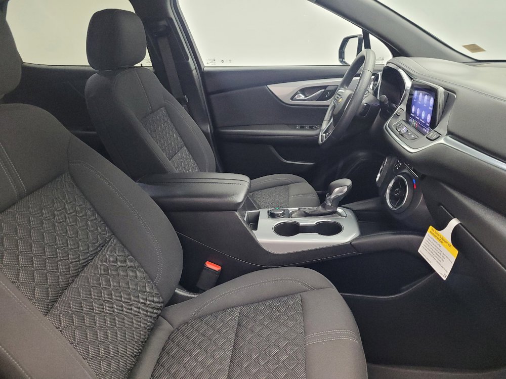 Used 2021 Chevrolet Blazer LT FWD image 21