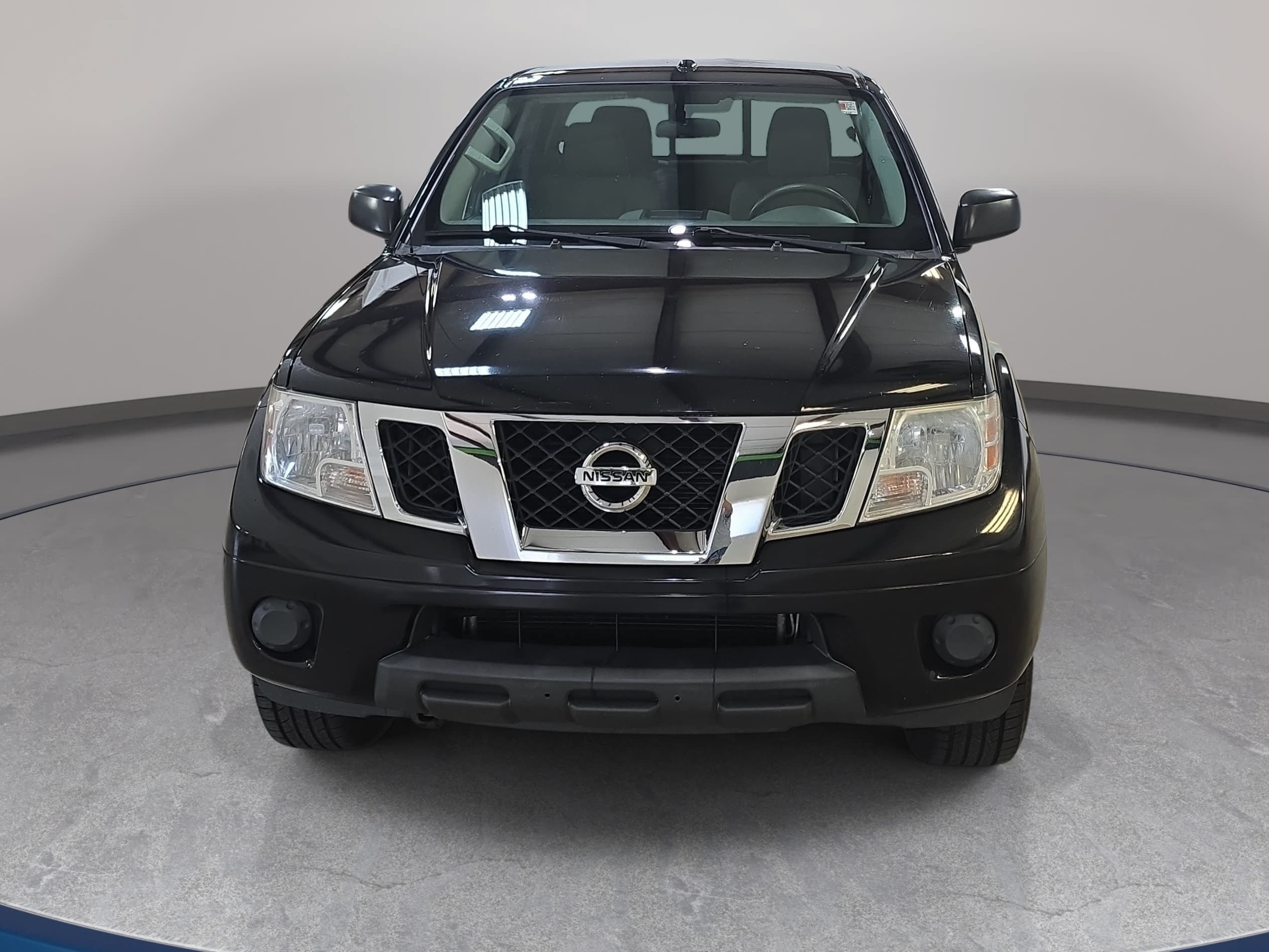 Used 2018 Nissan Frontier SV AWD/4WD image 3