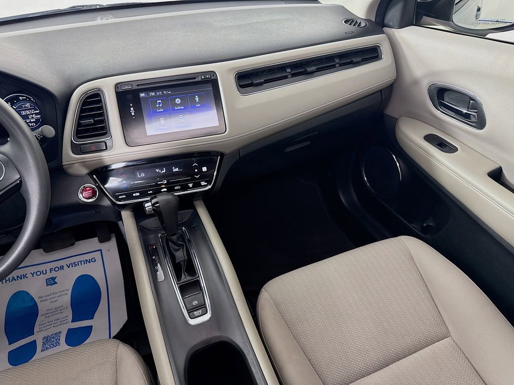 Used 2018 Honda HR-V EX image 31
