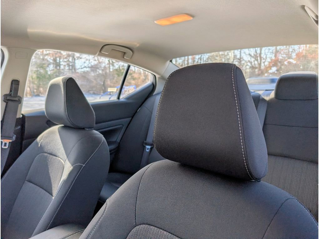 Used 2024 Nissan Altima 2.5 SV image 15