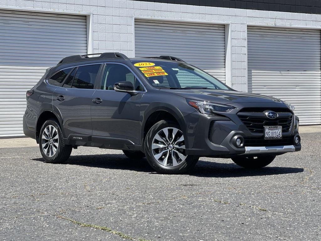 Used 2023 Subaru Outback Limited image 1