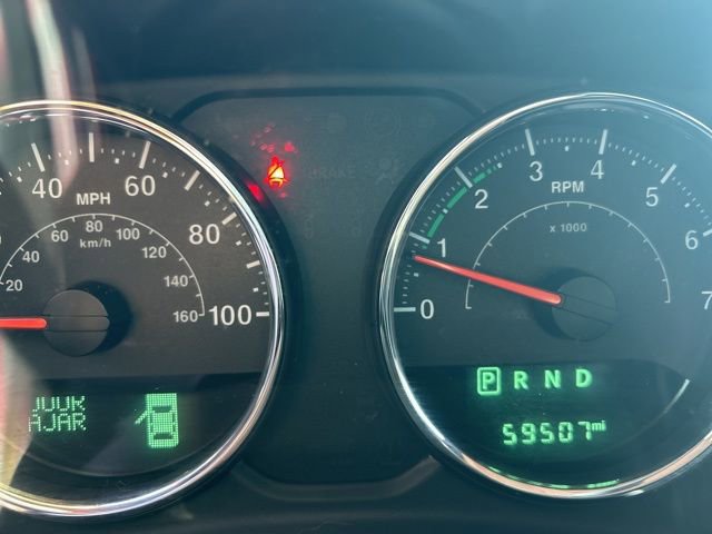 Used 2018 Jeep Wrangler Rubicon w/ Connectivity Group image 12