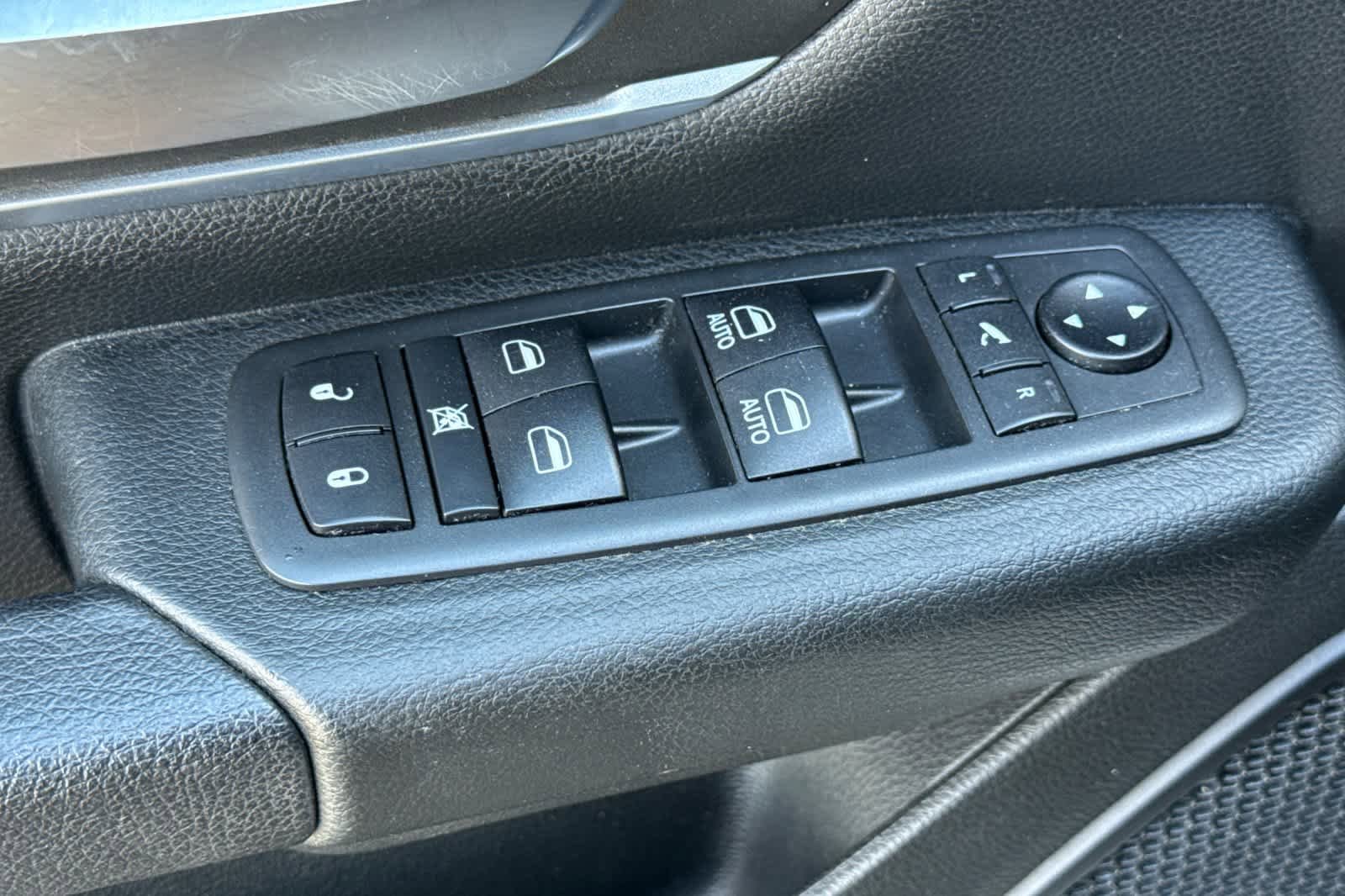 Used 2019 RAM 1500 Big Horn AWD/4WD image 12