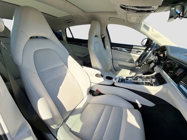 Used 2018 Porsche Panamera Turbo Executive image 15