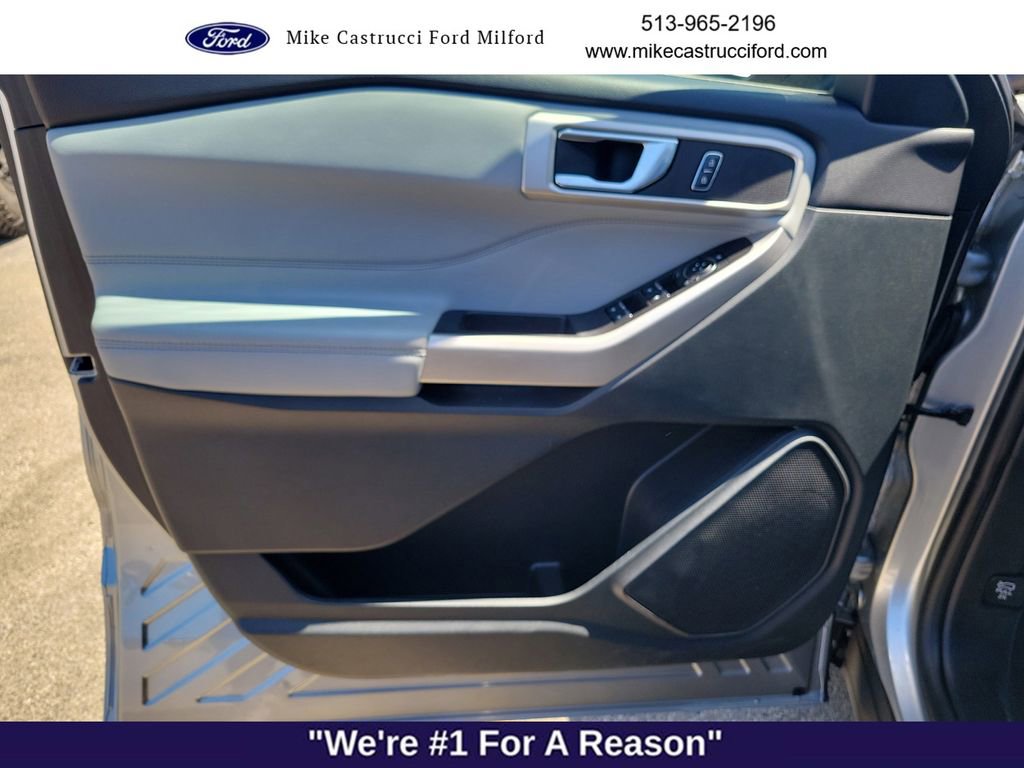 Certified 2024 Ford Explorer XLT w/ Equipment Group 202A AWD/4WD image 22