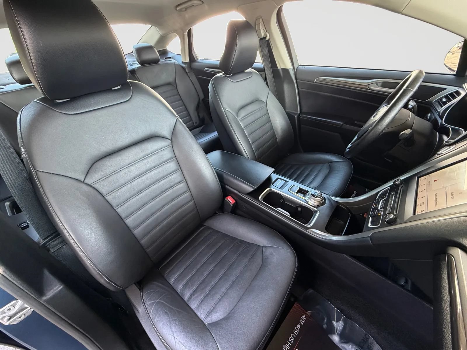 Used 2018 Ford Fusion Energi SE FWD image 21