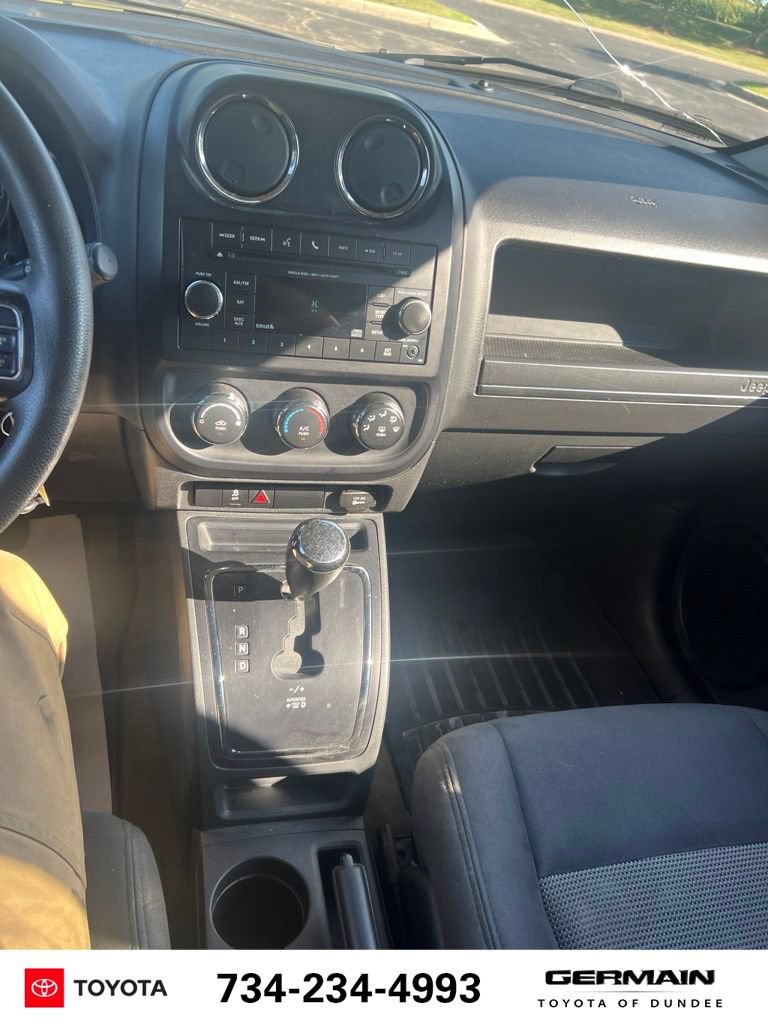 Used 2017 Jeep Patriot Sport w/ Power Value Group FWD image 24