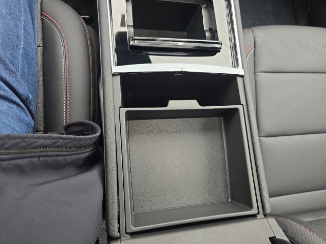 New 2026 Chevrolet Traverse Z71 w/ Driver Confidence Package image 37