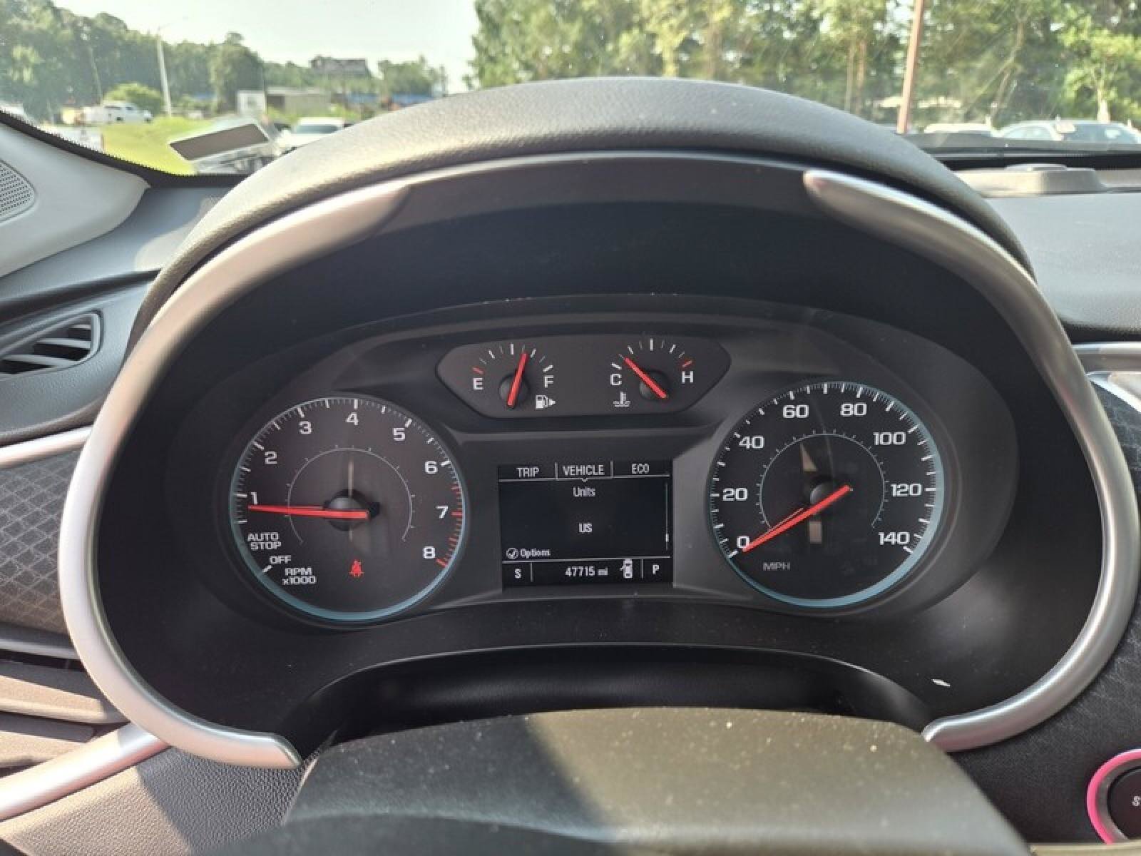 Used 2025 Chevrolet Malibu LT FWD image 13