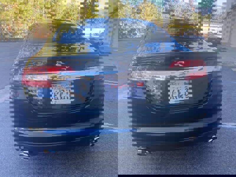 Used 2010 Jaguar XF Luxury image 7