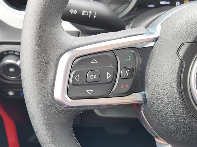 Certified 2025 Jeep Wrangler Sahara image 36