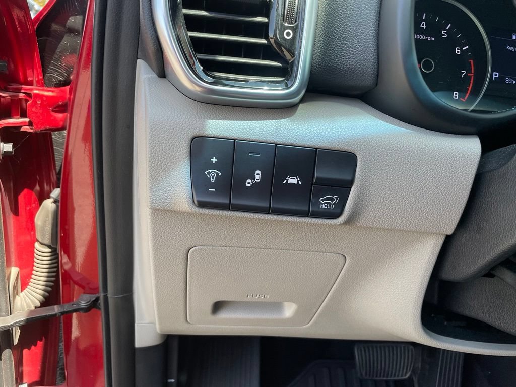 Used 2022 Kia Sportage EX w/ EX Technology Package FWD image 13