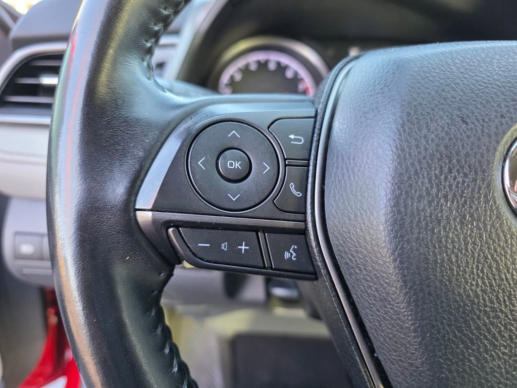 Certified 2022 Toyota Camry SE image 29