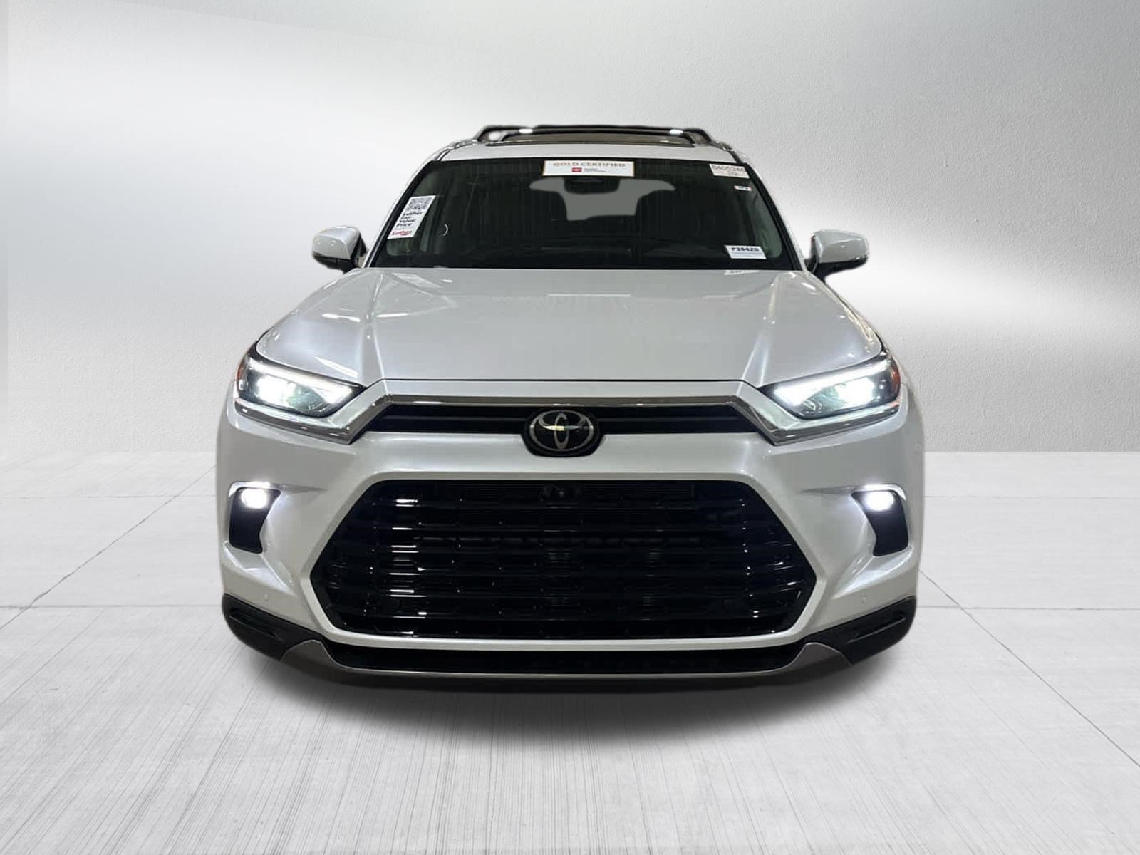 Certified 2025 Toyota Grand Highlander AWD Hybrid image 2
