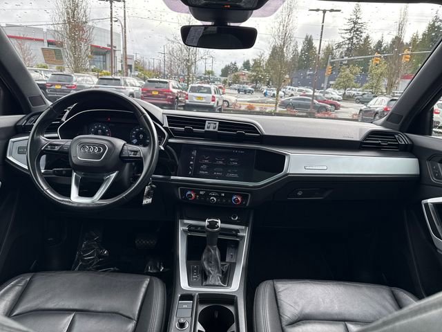 Used 2021 Audi Q3 2.0T Premium image 34