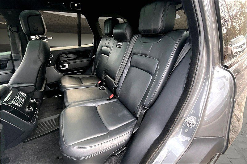 Used 2018 Land Rover Range Rover image 25
