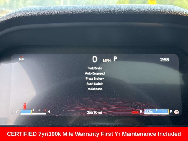 Used 2025 Jeep Grand Cherokee Altitude AWD/4WD image 31