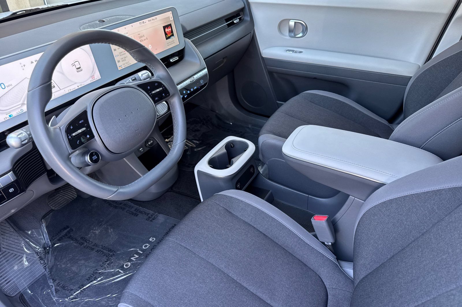 Used 2024 Hyundai Ioniq 5 SE RWD image 11