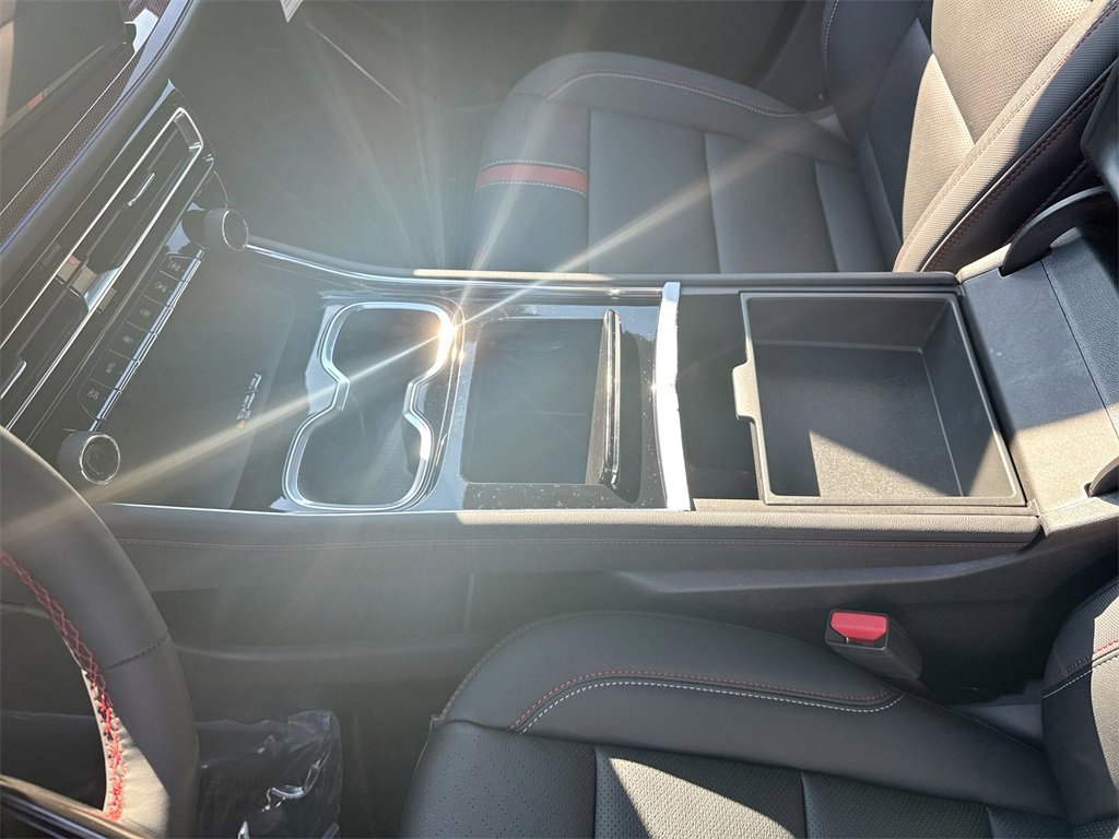 New 2026 Chevrolet Traverse RS image 24