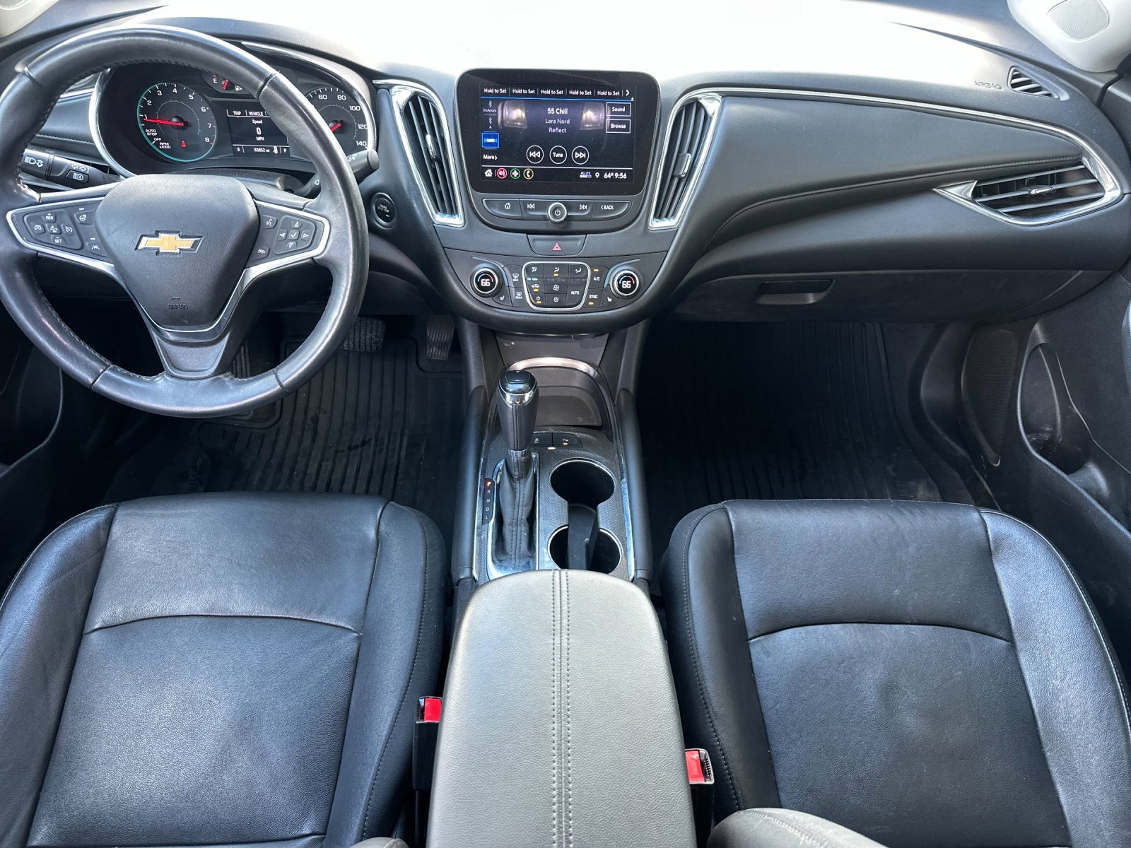 Used 2019 Chevrolet Malibu LT w/ Leather Package image 12