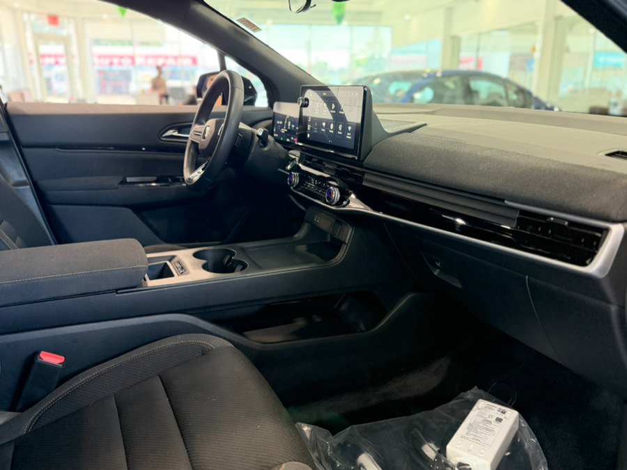 Used 2025 Honda Prologue EX image 19