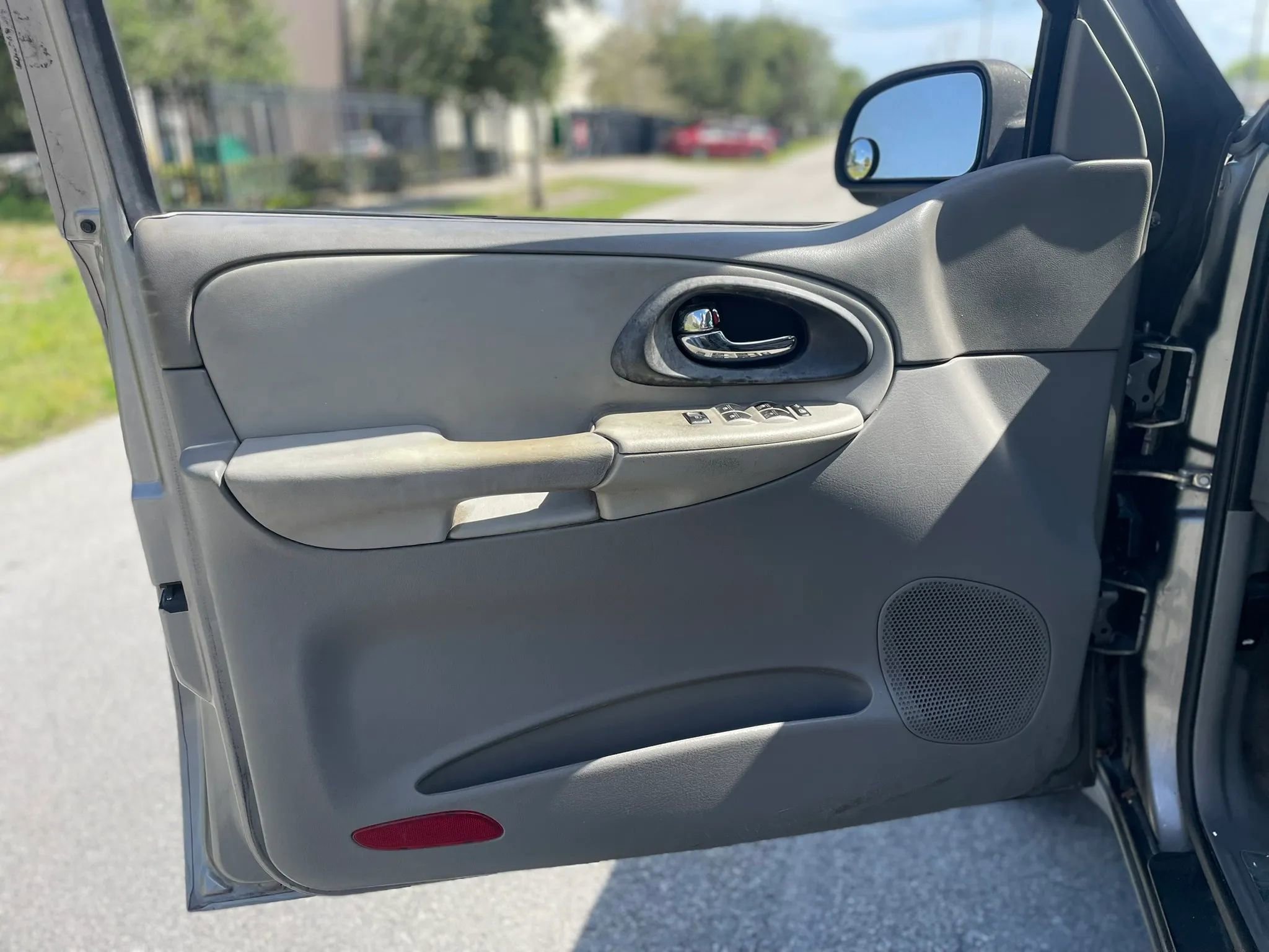 Used 2007 Chevrolet TrailBlazer LS image 26