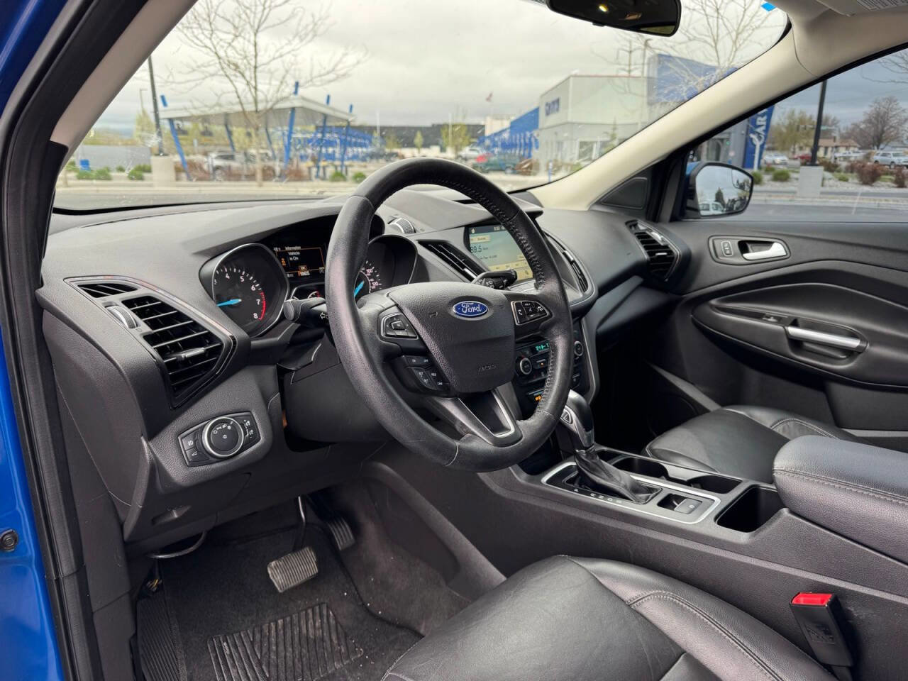 Used 2018 Ford Escape SEL w/ Canadian Touring Package AWD/4WD image 17