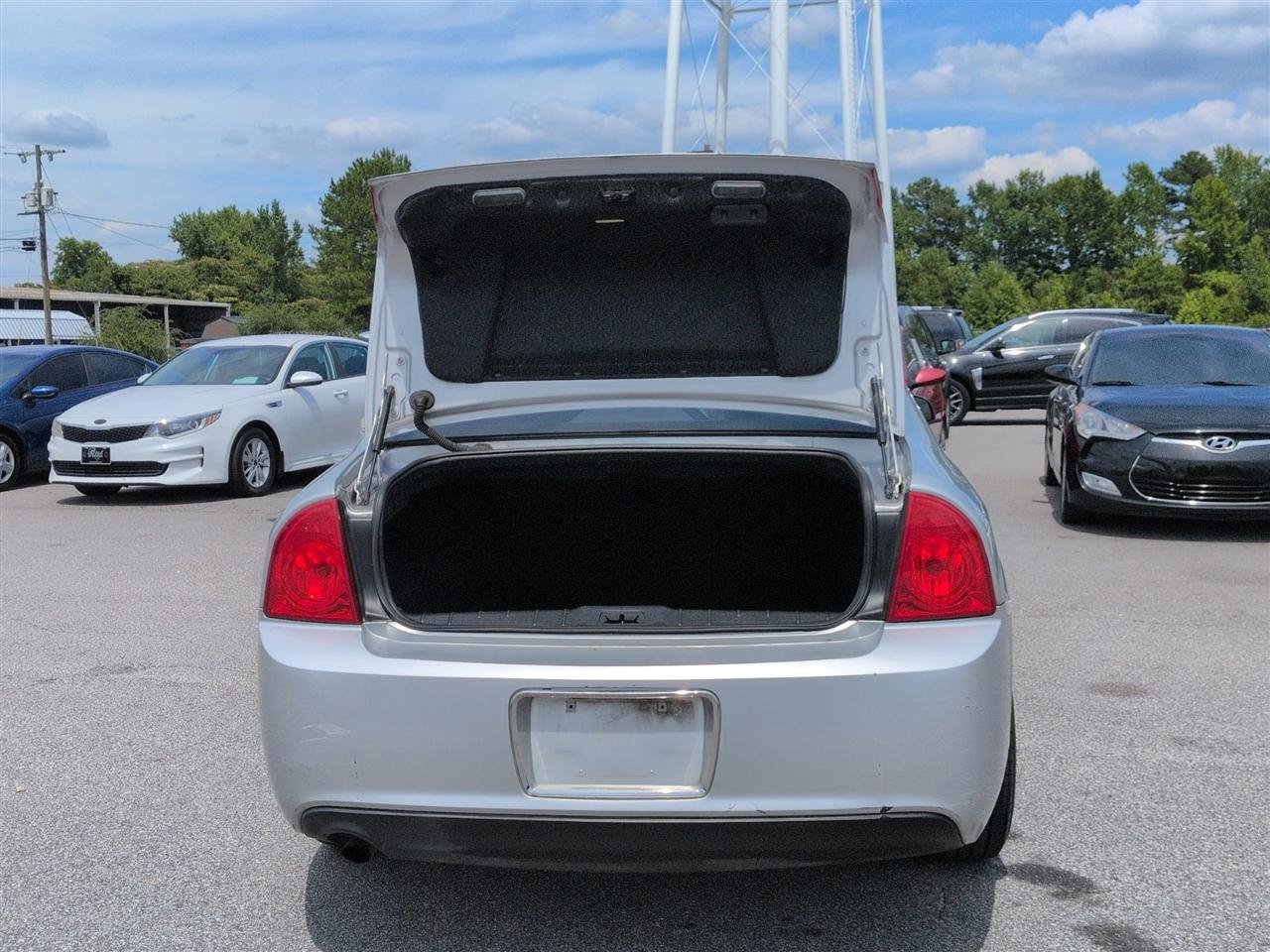 Used 2011 Chevrolet Malibu LS FWD image 27