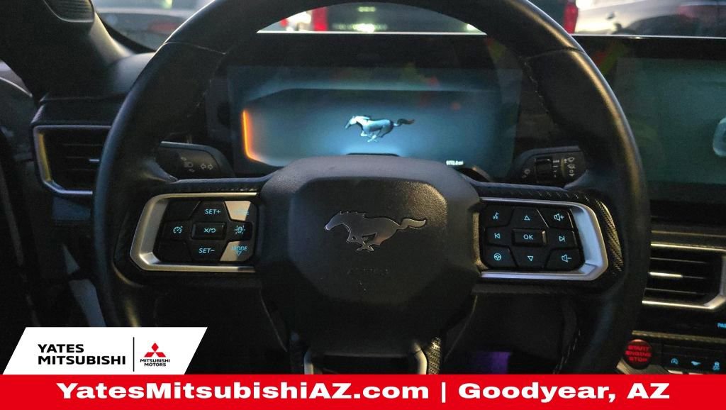Used 2025 Ford Mustang Premium image 6