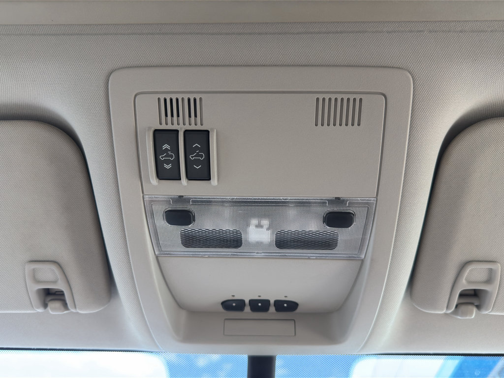 Used 2014 Chevrolet Silverado 3500 LTZ w/ LTZ Plus Package RWD image 18