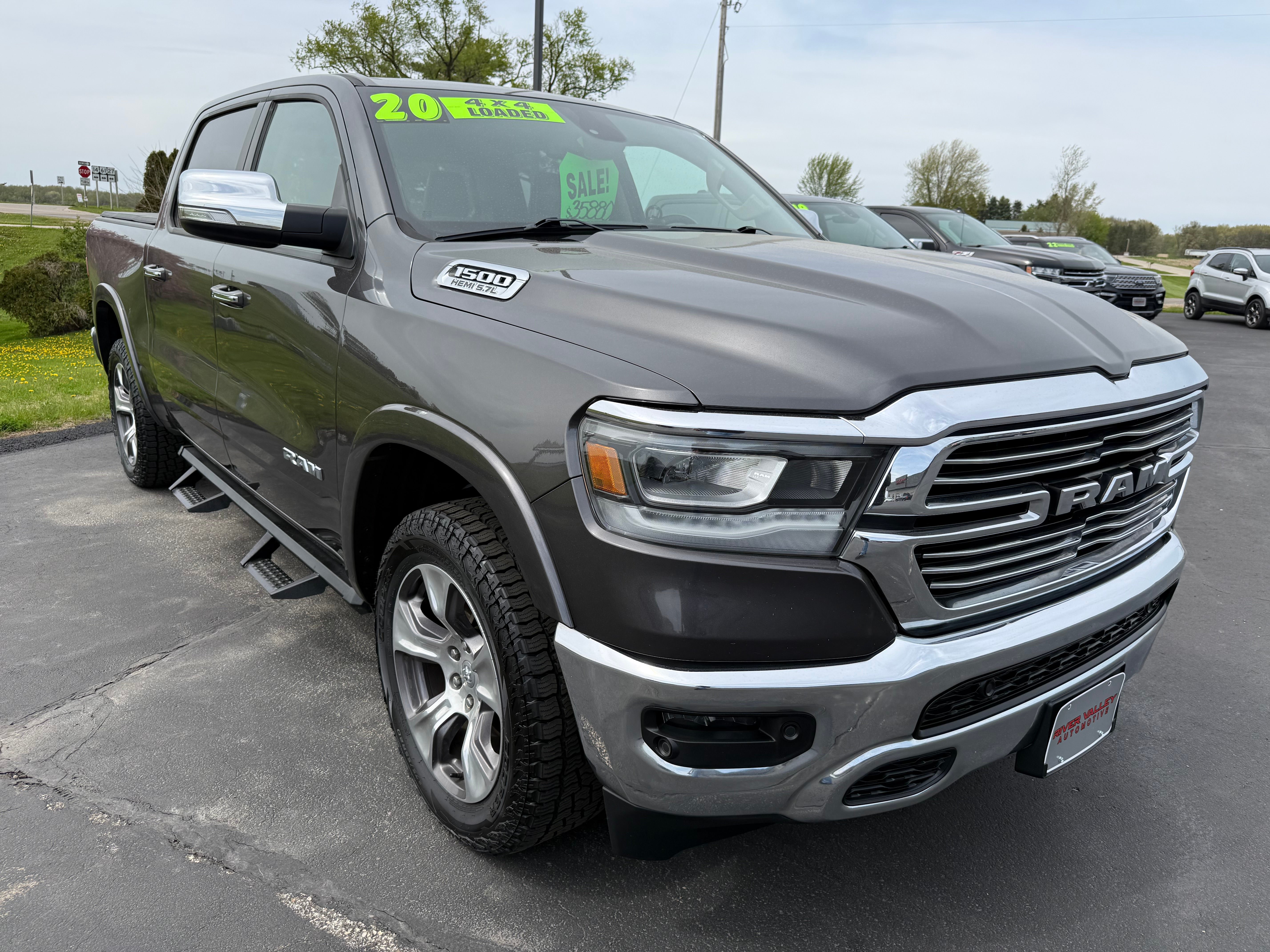 Used 2020 RAM 1500 Laramie AWD/4WD image 2